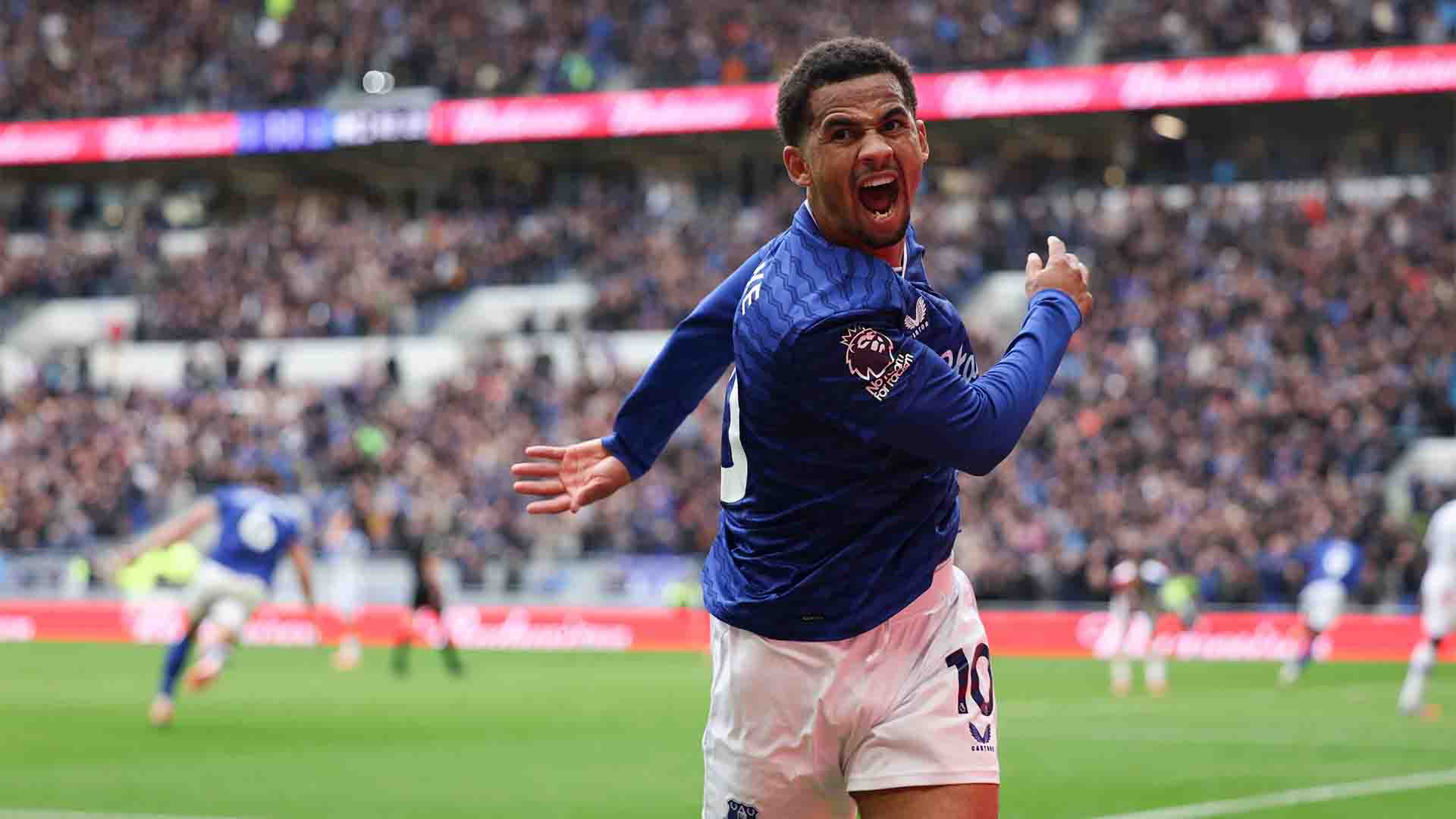 Man City Sepakat Datangkan Ndiaye, Siap Negosiasi Boyong Fernández dari Chelsea