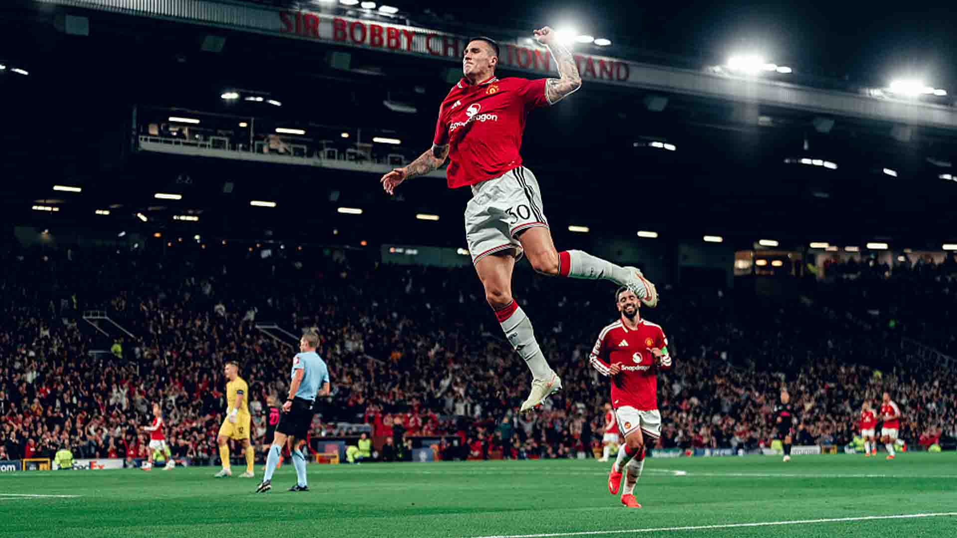 "Ancaman Berbeda": Carrick Puji Ketajaman Šeško Usai Pesta Gol di UCL